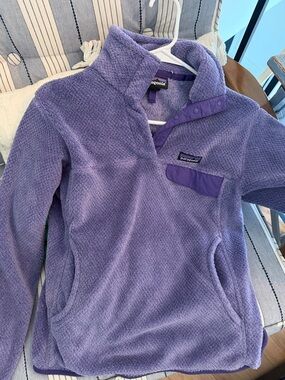Patagonia women's Lavender Purple Fleece Pullover Hoodie